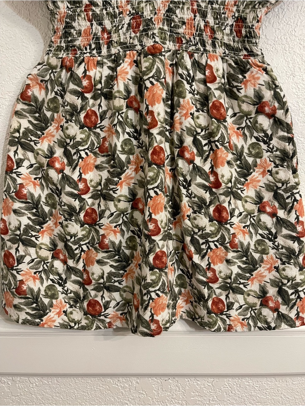 Abercrombie & Fitch Cream Mini Dress with Green Leaves & Peach Flowers - Picture 4 of 7